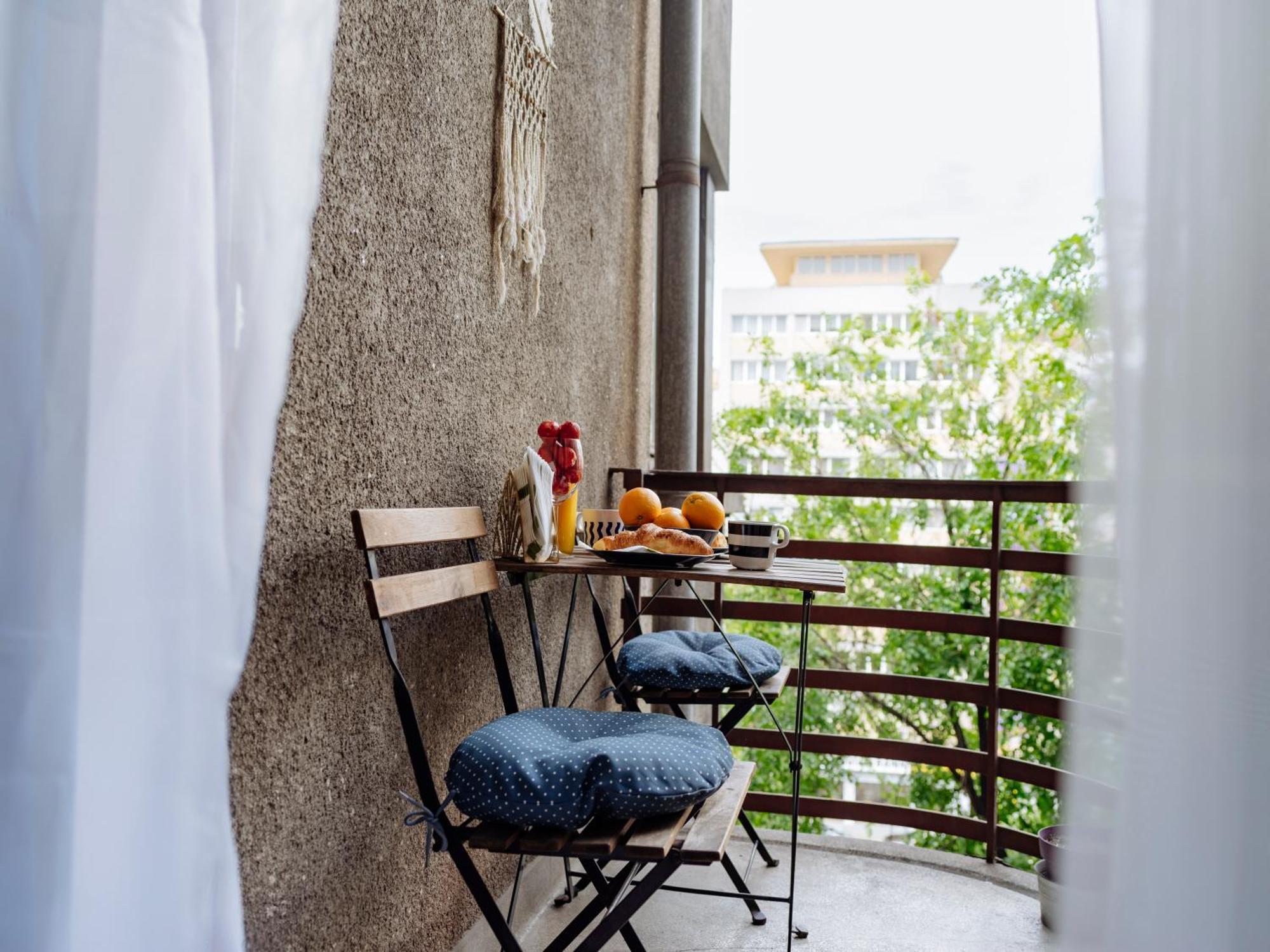 Petite Maison Sur Le Boulevard 布加勒斯特 外观 照片