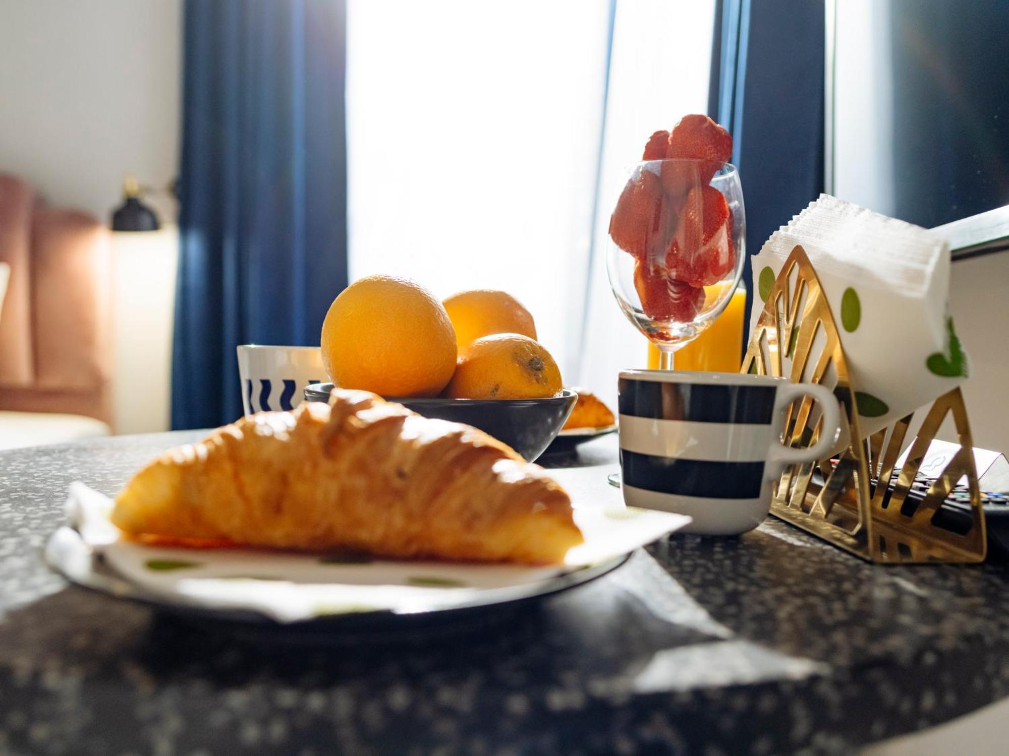 Petite Maison Sur Le Boulevard 布加勒斯特 外观 照片