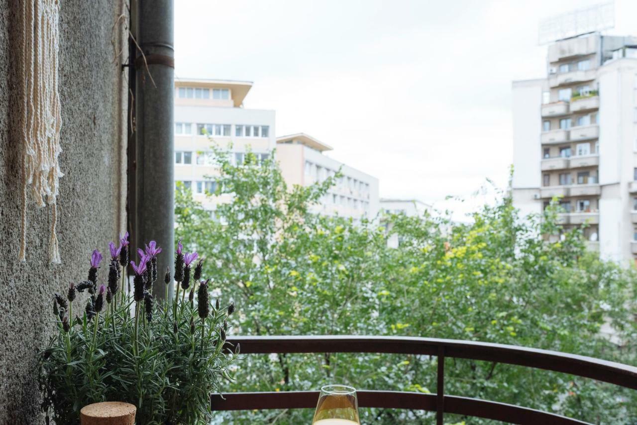 Petite Maison Sur Le Boulevard 布加勒斯特 外观 照片